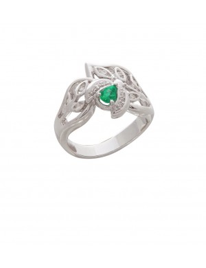 0.20ct Emerald 18K Gold Diamond Ring