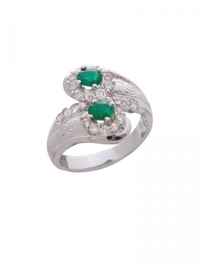 0.40ct Emerald 18K Gold Diamond Ring