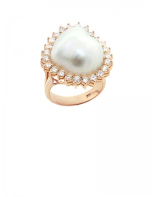 18mm Baroque Pearl in 18K Gold Ring