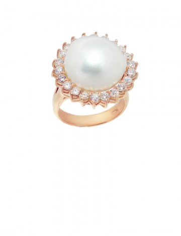 13.5mm Baroque Pearl in 18K Gold Ring
